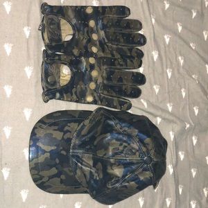 Matching Women’s Hat and Gloves